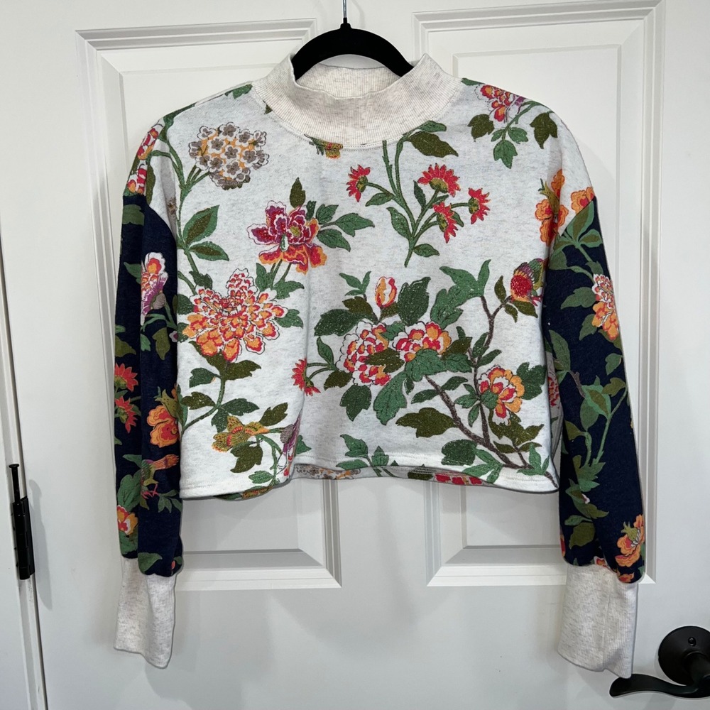 Anthropologie Daily Practice Oversized Boxy Cropped Mock‎ Neck Floral Sweatshirt